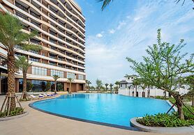 Wyndham Garden Sonasea Van Don