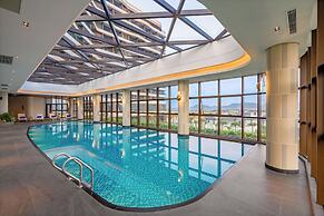 Wyndham Garden Sonasea Van Don