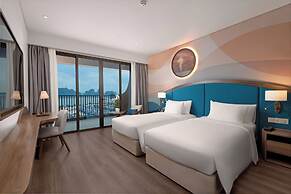 Wyndham Garden Sonasea Van Don