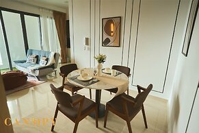 The Luxe & The Colony, KLCC