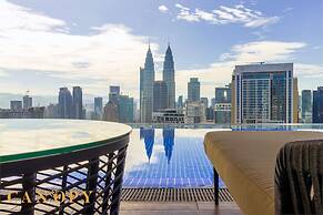 The Luxe & The Colony, KLCC