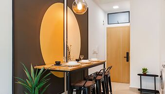 The Luxe & The Colony, KLCC