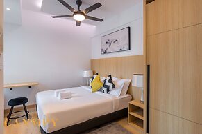 The Luxe & The Colony, KLCC