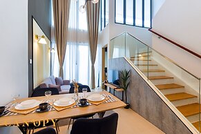 The Luxe & The Colony, KLCC