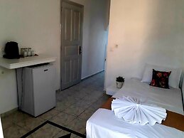 Summer Holiday by Atalos Suites