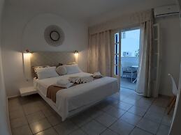 Summer Holiday by Atalos Suites