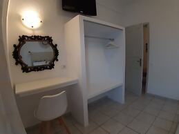 Summer Holiday by Atalos Suites