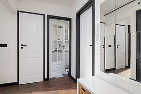 Two-bedroom Strzelców 9 by Renters