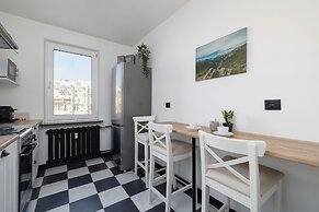 Two-bedroom Strzelców 9 by Renters