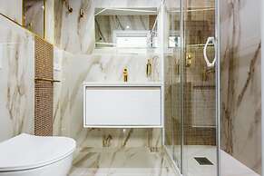 Azzurra Seaview House With Terrace by Wonderful Italy