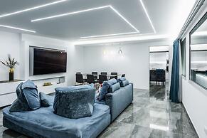 Azzurra Seaview House With Terrace by Wonderful Italy