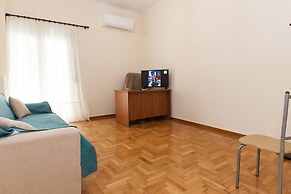 City Center Simple Apartment Stay