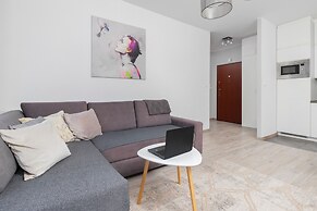 Gdańsk City Center Modern by Renters