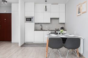 Gdańsk City Center Modern by Renters