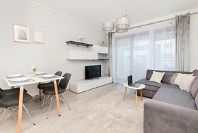 Gdańsk City Center Modern by Renters