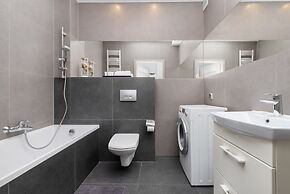 Gdańsk City Center Modern by Renters