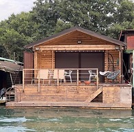 Lazar House Ada Bojana