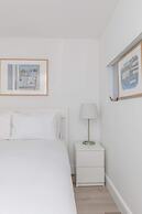 Sleek & Well-connected Studio Flat Archway!