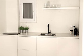 City Break Apartments 302 Nestled in the Heart of Athens