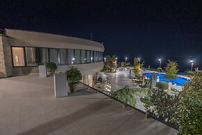 Duomo Resort