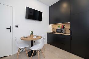 Studio by Galeria Katowicka by Renters