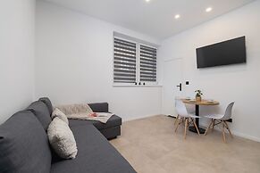 Studio by Galeria Katowicka by Renters