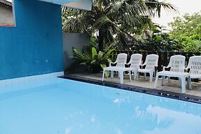 Twenty- Two Dazzle Bay