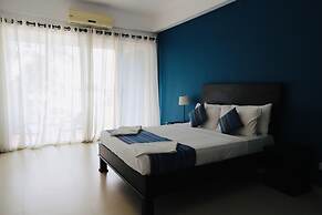 Twenty- Two Dazzle Bay