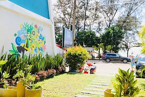 Twenty- Two Dazzle Bay