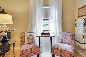 Zanesville Apartment w/ Porch - 3 Mi to Downtown!