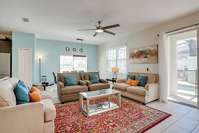 Kissimmee Getaway w/ Pool Access: 5 Mi to Disney