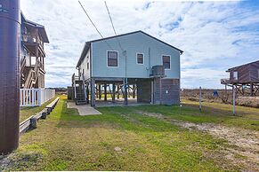 Waterfront Surfside Beach Home w/ Gulf Coast Views