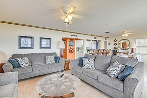 Gulf Coast Views: Waterfront Surfside Beach Home!