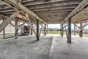 Gulf Coast Views: Waterfront Surfside Beach Home!