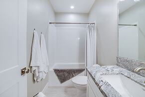 Bright Swan Valley Townhome: Hike, Fish & Ski!