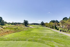 3 Mi to Beach: Ocean View Getaway w/ Pool Access