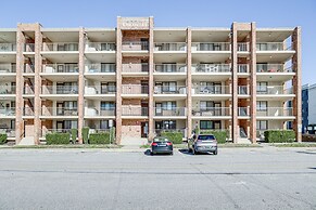 Cozy Ocean City Condo: Steps to Maryland Beach!