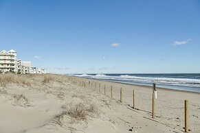 Cozy Ocean City Condo: Steps to Maryland Beach!