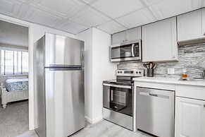 Cozy Ocean City Condo: Steps to Maryland Beach!