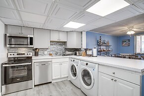 Cozy Ocean City Condo: Steps to Maryland Beach!