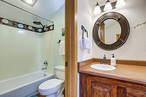 Mt Bachelor Village Resort Condo: 19 Mi to Skiing!