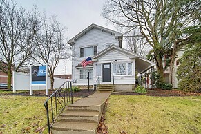 Central Meadville Apartment - Walk to Downtown!