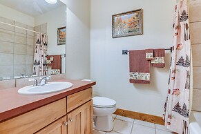 Ski-in/ski-out Granby Ranch Condo w/ Pool Access