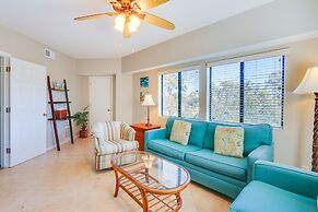 Hilton Head Island Condo w/ Pool - Walk to Beach!