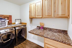 Family-friendly Fairbanks Home: Chena River Access