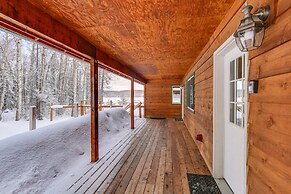 Wasilla 'spruce Moose' Cabin: Lakefront + Hot Tub!