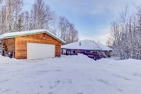 Wasilla 'spruce Moose' Cabin: Lakefront + Hot Tub!