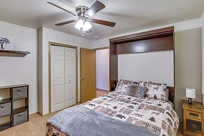 Wasilla 'spruce Moose' Cabin: Lakefront + Hot Tub!