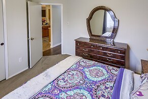 Killeen Home w/ Sunroom ~ 8 Mi to Fort Cavazos!