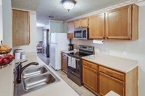 Killeen Home w/ Sunroom ~ 8 Mi to Fort Cavazos!